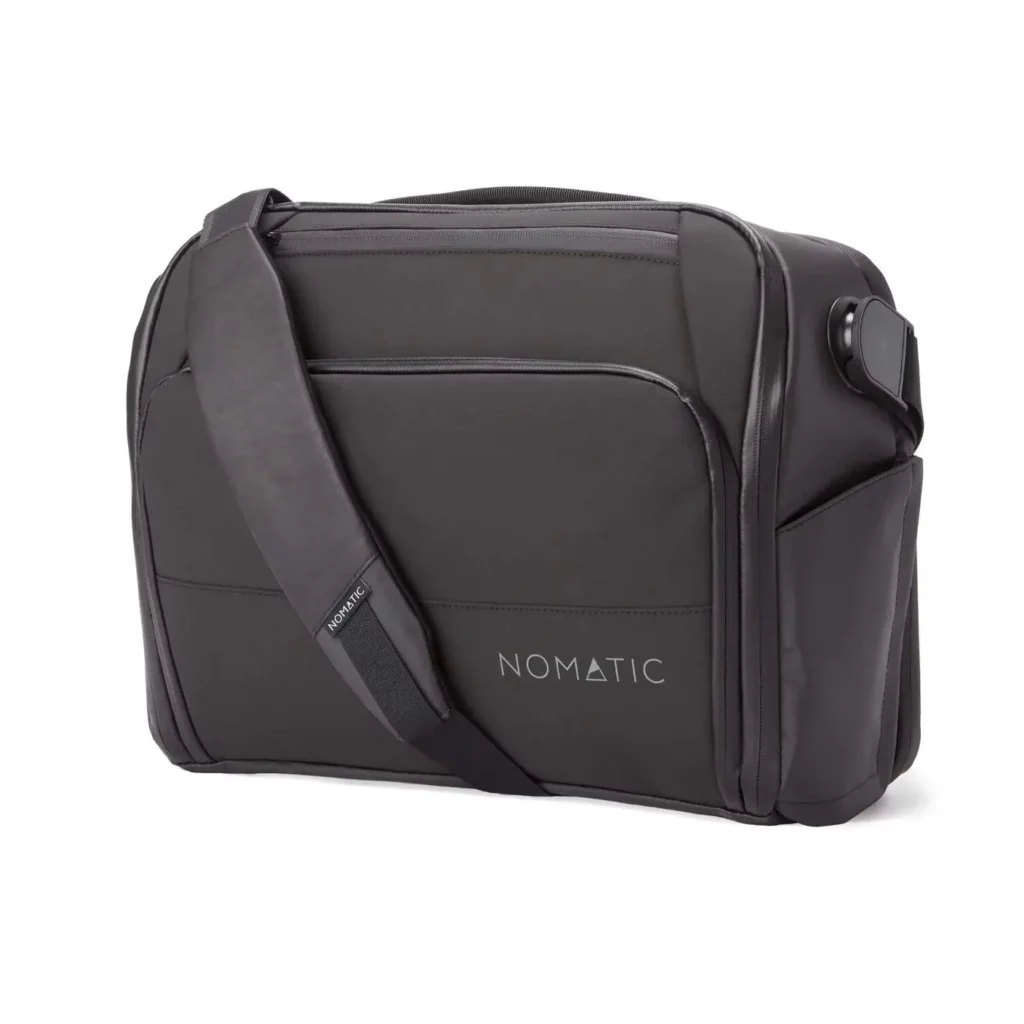 Nomatic Travel Black Messenger Bag